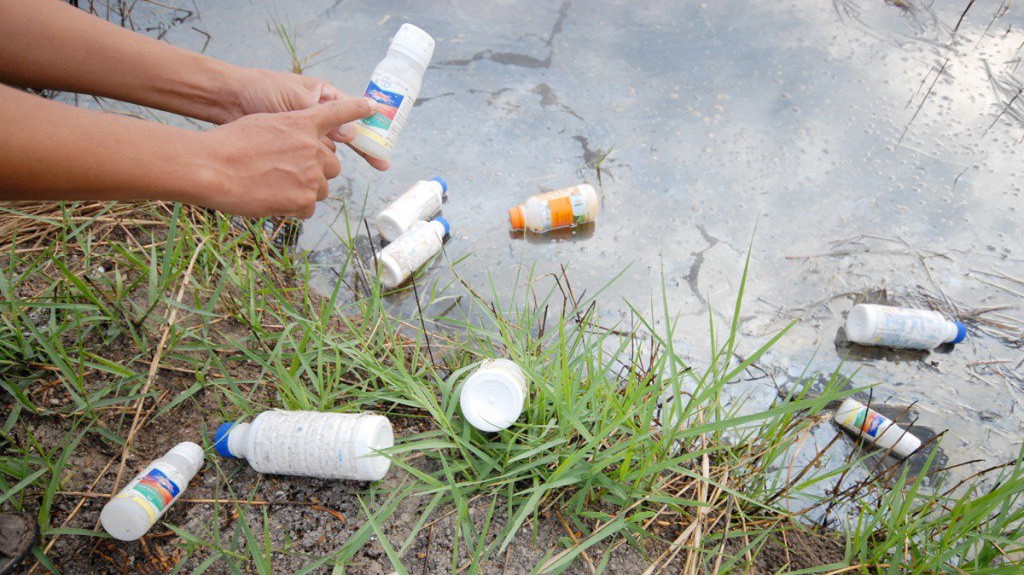 Trung Quốc vẫn là nước cung cấp thuốc trừ sâu và nguyên liệu chủ yếu cho Việt Nam, khi chiếm đến 48,7% tổng kim ngạch nhập khẩu mặt hàng này.