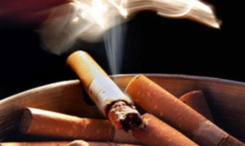 Mỗi ngày hơn 100 người Việt Nam chết vì thuốc lá