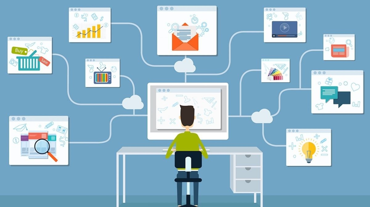 Với tốc độ tăng trưởng khoảng 22%/ năm, thị trường thương mại điện tử Việt Nam là miếng bánh hấp dẫn với nhiều doanh nghiệp.