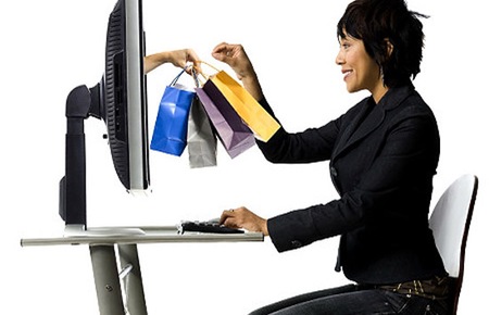 Theo nghiên cứu của công ty nghiên cứu thị trường và thương hiệu Cimigo mới đây, chỉ có 13% khách hàng cho biết cảm thấy an toàn khi mua sản phẩm trên mạng.