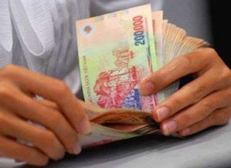  Theo kết quả khảo sát những năm gần đây, khối ngân hàng, dịch vụ tài chính thường có mức thưởng cao hơn.