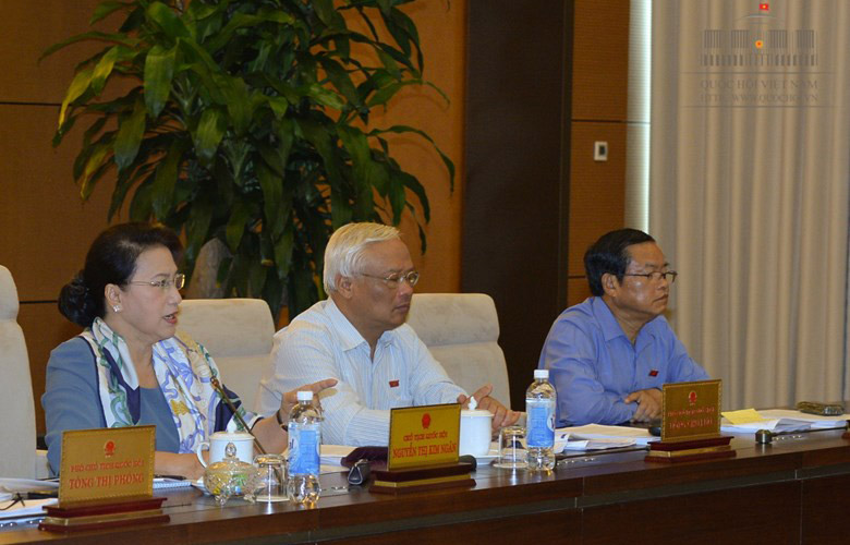 <div style="font-family: 'Times New Roman'; font-size: 15px;">Tăng trưởng năm 2017, theo Uỷ ban Thường vụ Quốc hội thì vẫn cần một lời giải thích thuyết phục hơn trước Quốc hội</div><div><br></div>