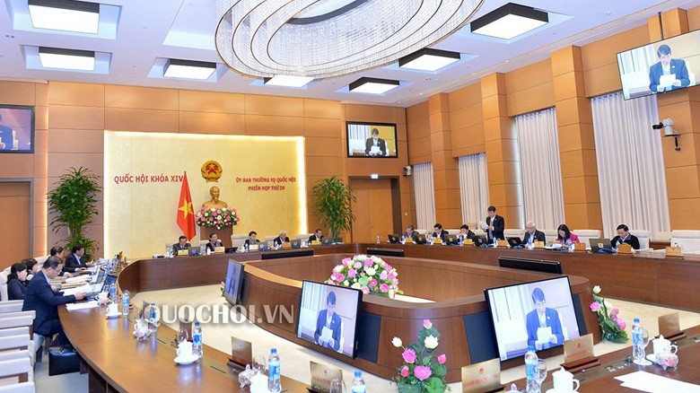 Một buổi họp của Uỷ ban Thường vụ Quốc hội 