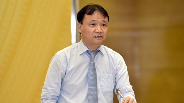 Thứ trưởng Bộ Công Thương Đỗ Thắng Hả cho hay, hiện giá xăng dầu và giá điện đã theo cơ chế thị trường có sự quản lý của Nhà nước nhưng đây là mặt hàng thiết yếu, tác động trực tiếp đến kinh tế vĩ mô và đời sống nhân dân, dễ gây ra lạm phát kỳ vọng ảnh hưởng đến đời sống.