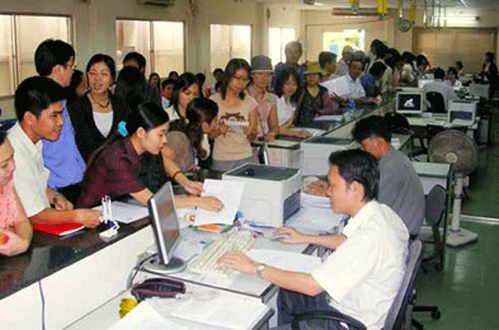 Việc cải cách thủ tục hành chính được cho là sẽ tiết kiệm khoảng 30.000 tỷ đồng mỗi năm.