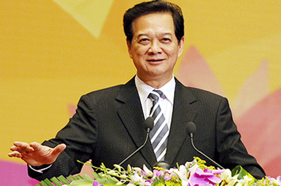 Theo người đứng đầu Chính phủ, tái cơ cấu nền kinh tế, chuyển đổi mô hình tăng trưởng, tăng cường ổn định vĩ mô, kiềm chế lạm phát và duy trì tăng trưởng hợp lý, bảo đảm an sinh xã hội là những nhiệm vụ rất nặng nề và khó khăn.