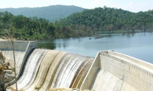 Yêu cầu loại bỏ các dự án thủy điện chiếm nhiều đất rừng