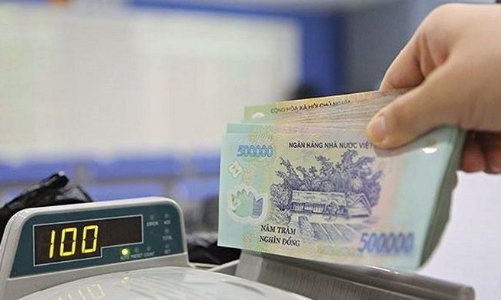 Đề xuất mới về phí rút tiền mặt qua tài khoản thanh toán tại Ngân hàng Nhà nước