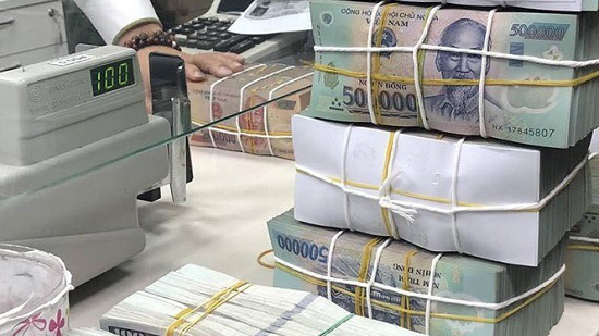 Tỷ giá USD/VND vẫn xuyên thủng mốc chặn mới