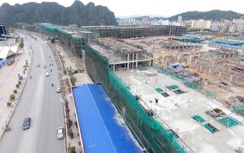 Tiến độ xây dựng dự án Mon Bay đến tháng 3/2017.<br>