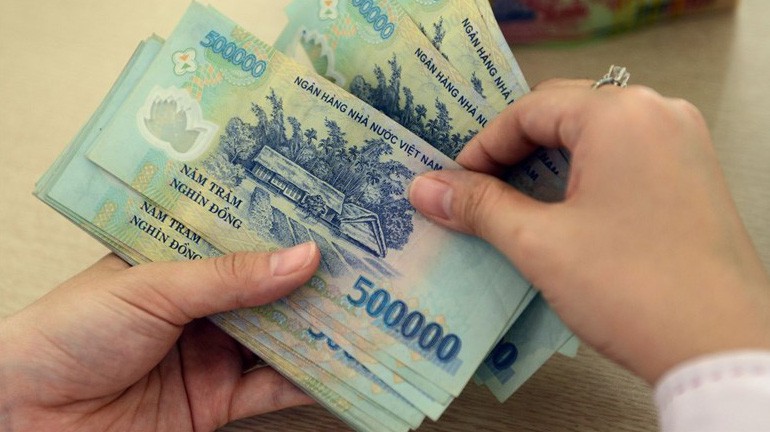 Sẽ áp dụng mức lương tối thiểu vùng từ 2.760.000 đến 3.980.000 đồng/tháng đối với người lao động làm việc theo hợp đồng lao động.