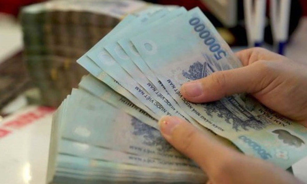 Nhiều chính sách liên quan đến tiền lương của người lao động sẽ chính thức có hiệu lực bắt đầu từ tháng 9 này. Ảnh minh họa.
