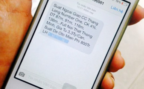 Tin nhắn rác từ dịch vụ kinh doanh bất động sản, SIM số đẹp, dịch vụ truyền hình cáp, cho vay vốn ngân hàng, đến tin nhắn lừa đảo mời nghe lời nhắn để trừ tiền trong tài khoản di động, chơi lô đề… vẫn ngày đêm tấn công người dùng di động.