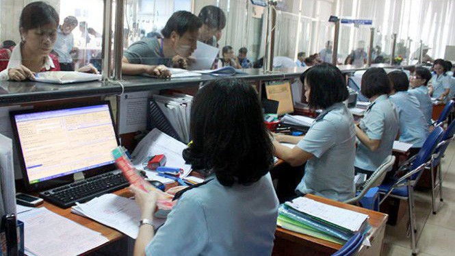 Một trong những nội dung của tiết kiệm, chống lãng phí năm 2018 của Chính phủ là giảm 1,7% biên chế công chức so với số giao năm 2015; giảm tối thiểu 2,5% biên chế sự nghiệp hưởng lương từ ngân sách nhà nước so với số giao năm 2015. 