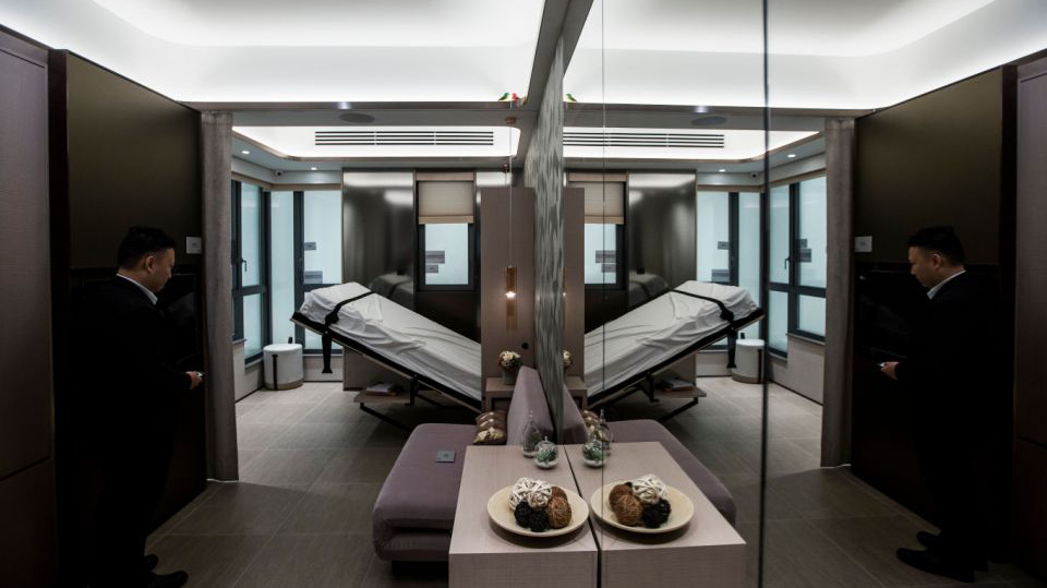 Một căn hộ siêu nhỏ tại Hồng Kông - Ảnh: Bloomberg