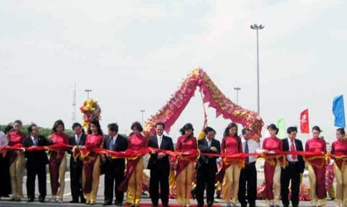 Chính thức thông xe Đại lộ Thăng Long