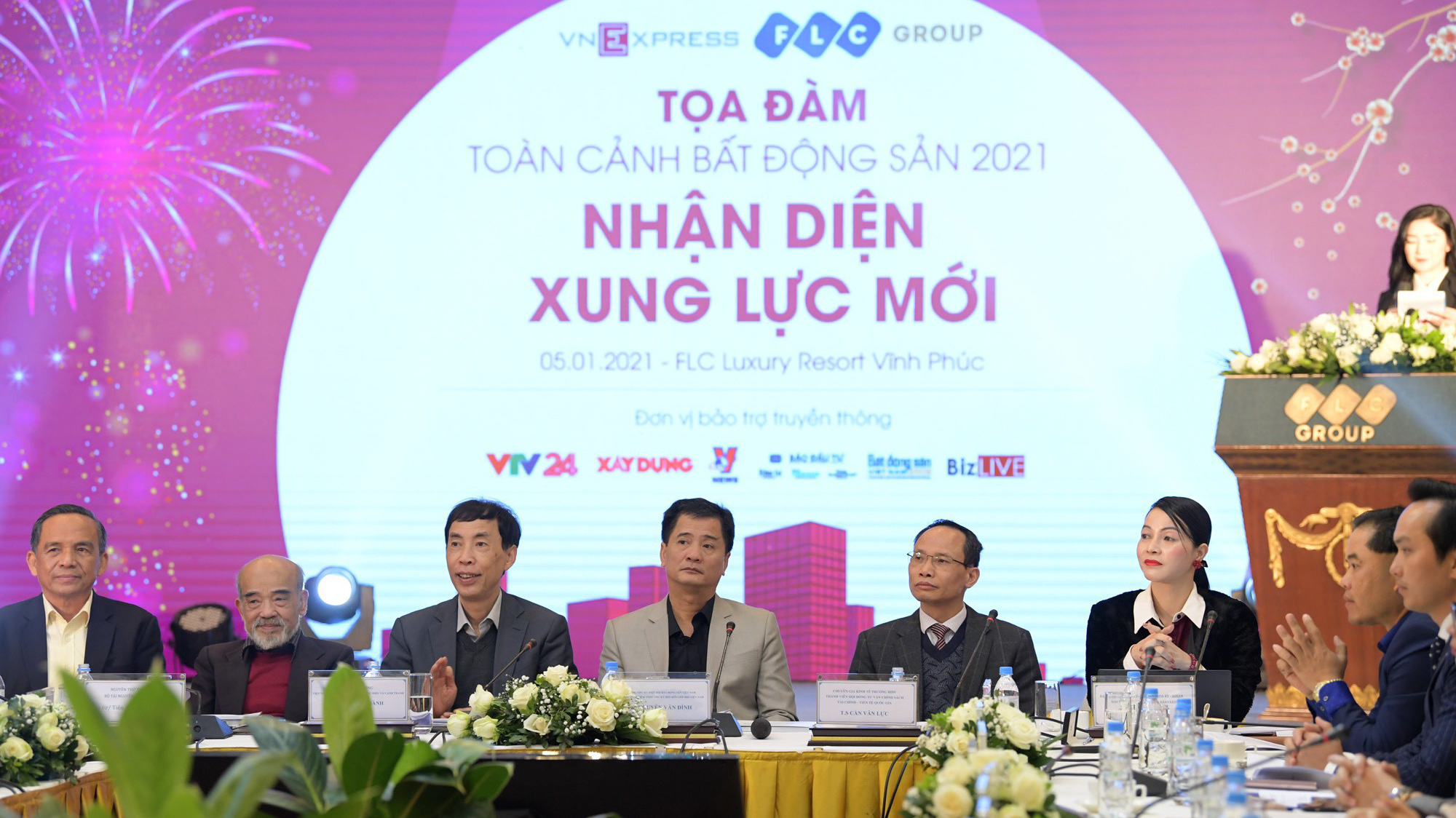 Các diễn giả cho rằng, thị trường bất động sản 2021 có nhiều cơ hội phát triển.