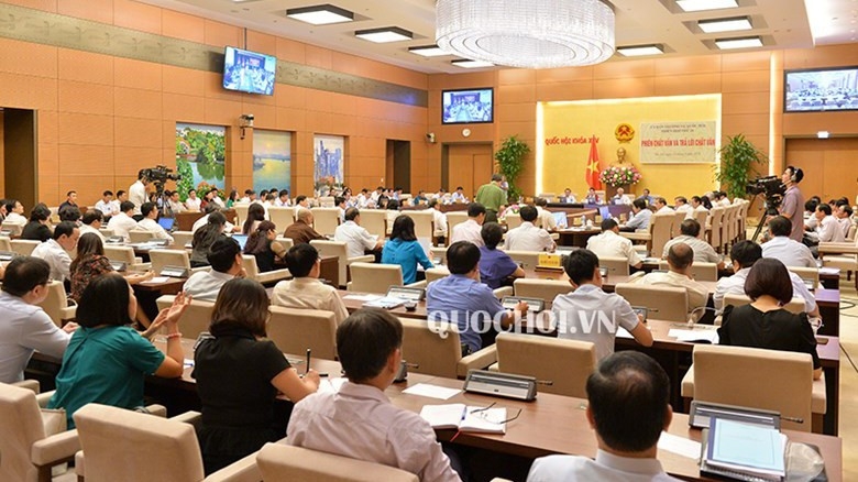 Một phiên chất vấn tại Uỷ ban Thường vụ Quốc hội 