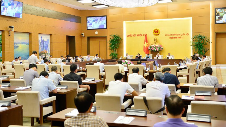 Một buổi họp của Uỷ ban Thường vụ Quốc hội - Ảnh: QP 