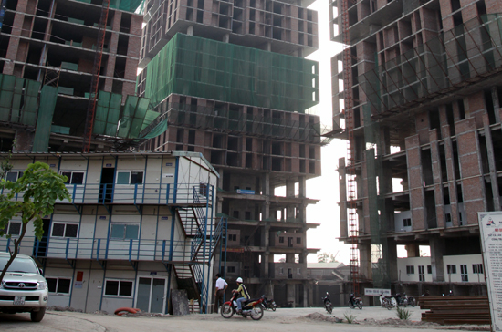 Tiến độ thi công tòa nhà 102, tính đến cuối tháng 5/2011.