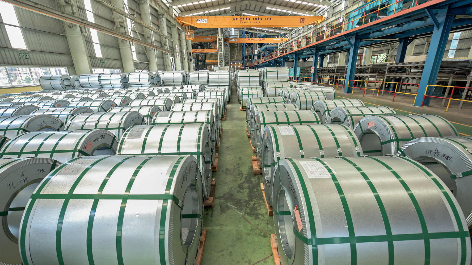 ập đoàn Hoa Sen vẫn đang xuất khẩu các đơn hàng vào thị trường Mỹ bình thường.