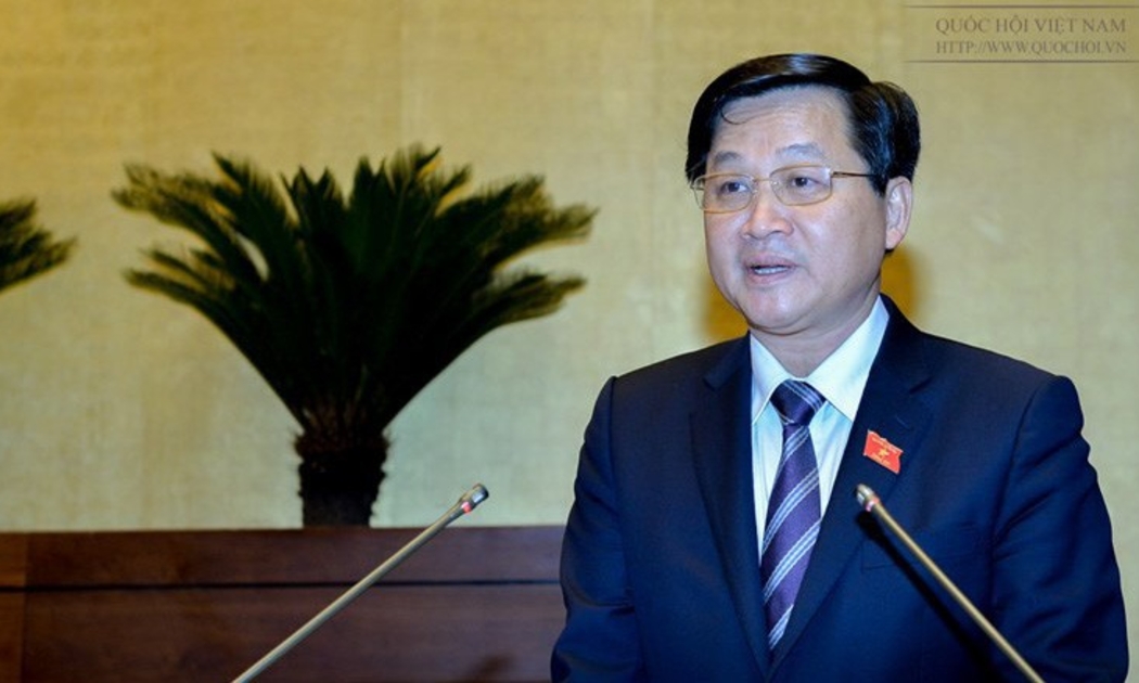 Tổng thanh tra Chính phủ Lê Minh Khái trịnh bày tờ trình dự án Luật Phòng, chống tham nhũng (sửa đổi).