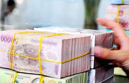 Tổ chức tín dụng, chi nhánh ngân hàng nước ngoài phải thực hiện trích lập dự phòng rủi ro với hoạt động cho vay, mua có kỳ hạn giấy tờ có giá.