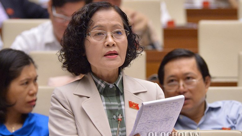 Đại biểu Trần Thị Quốc Khánh đề nghị tiếp tục hoàn thiện dự án Luật Hành chính công.