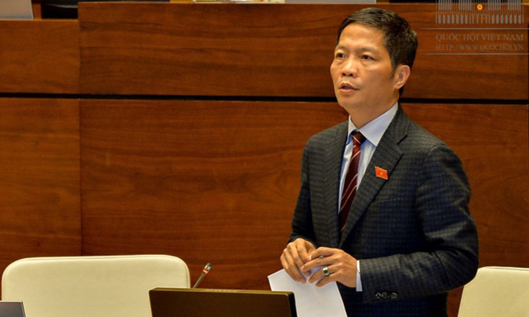 Bộ trưởng Bộ Công Thương Trần Tuấn Anh trong một phiên trả lời chất vấn trước Quốc hội.