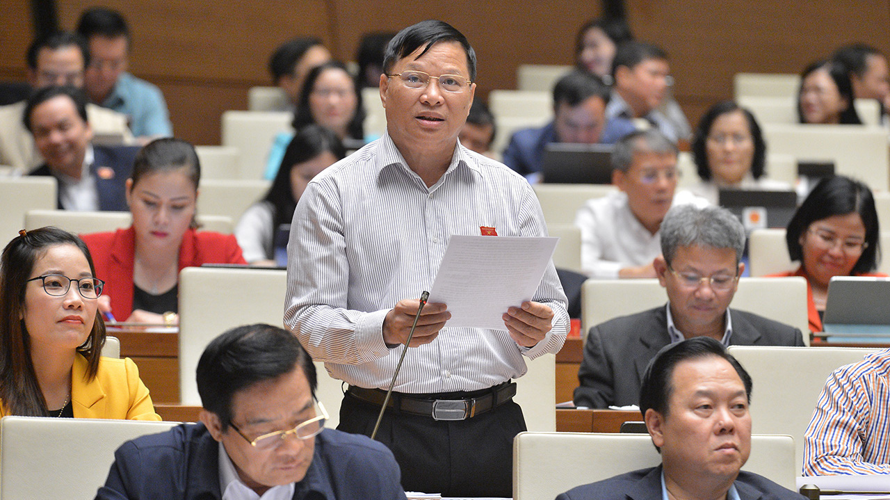 Đại biểu Trần Văn Tiến – Đoàn đại biểu Quốc hội tỉnh Vĩnh Phúc - Ảnh: Quochoi.vn