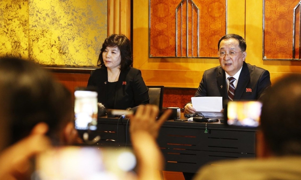 Bộ trưởng Bộ Ngoại giao Triều Tiên Ri Yong Ho chủ trì họp báo về Hội nghị Thượng đỉnh Mỹ - Triều Tiên lần thứ hai - Ảnh:: TTXVN