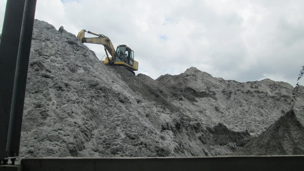 Tro bay trước đây là thủ phạm gây hại đến môi trường nhưng đến nay đã có hướng giải quyết. 