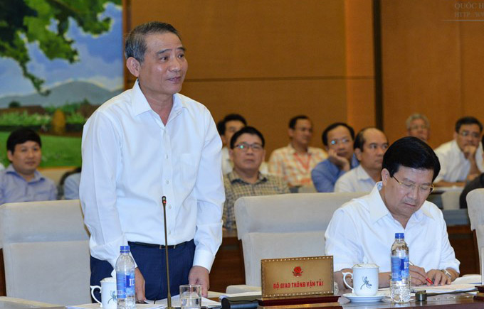 Bộ trưởng Bộ Giao thông Vận tải Trương Quang Nghĩa trình bày về dự án Cai Lậy.