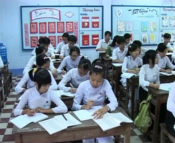 Học sinh trung học phổ thông năm nay sẽ thi tốt nghiệp theo cụm