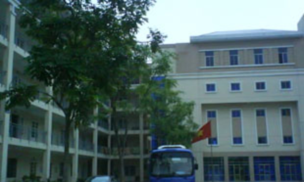 Hiện trường Lomonoxop đã cho toàn bộ học sinh nghỉ học để phòng lây nhiễm cúm A/H1N1.