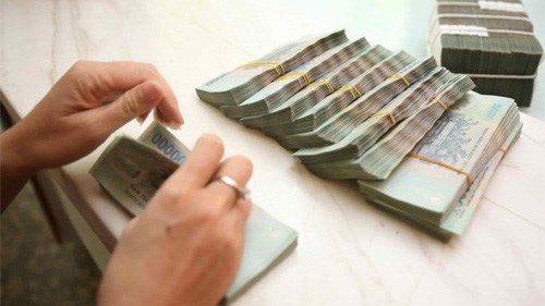 Hàng loạt doanh nghiệp niêm yết bị truy thu thuế tiền tỷ.