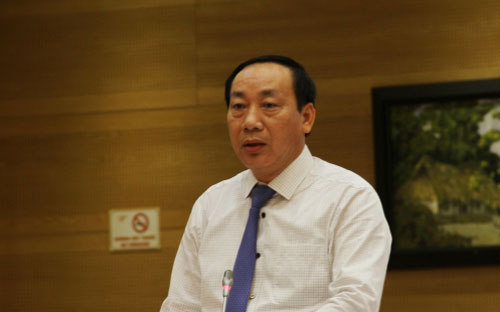 Thứ trưởng Nguyễn Hồng Trường cho biết, sẽ trình Chính phủ đề án mở rộng sân bay Nội Bài trước năm 2020.<br>