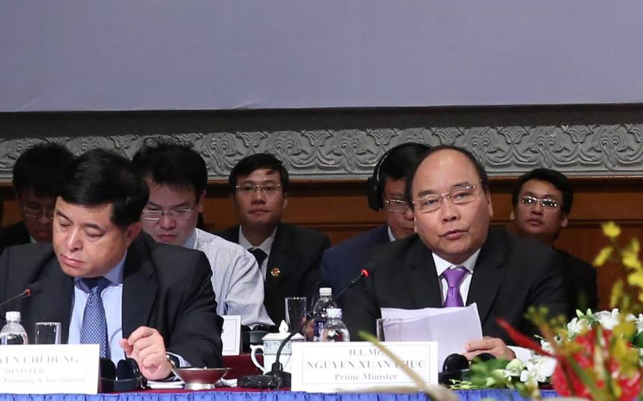 Thủ tướng nhấn mạnh quan điểm xuyên suốt của Chính phủ là mọi doanh nghiệp đều bình đẳng trước pháp luật.<br>