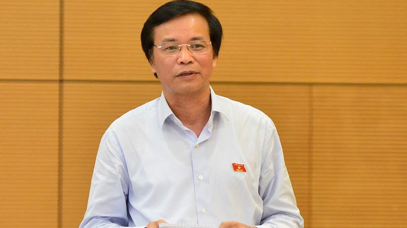 Tổng thư ký Quốc hội Nguyễn Hạnh Phúc phát biểu tại phiên họp.