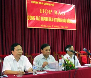 Tổng thanh tra Chính phủ Trần Văn Truyền chủ trì cuộc họp báo chiều 9/7.