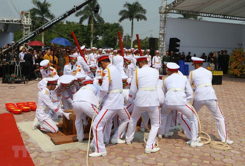 Lễ truy điệu và an táng nguyên Tổng bí thư Đỗ Mười  - Ảnh 10.