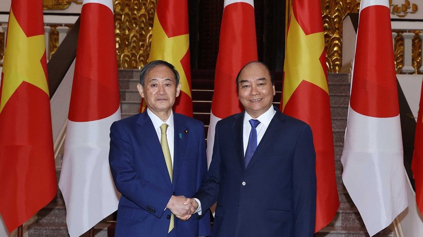Thủ tướng Nguyễn Xuân Phúc và Thủ tướng Nhật Suga Yoshihide tại Phủ Chủ tịch sáng 19/10 - Ảnh: TTXVN.