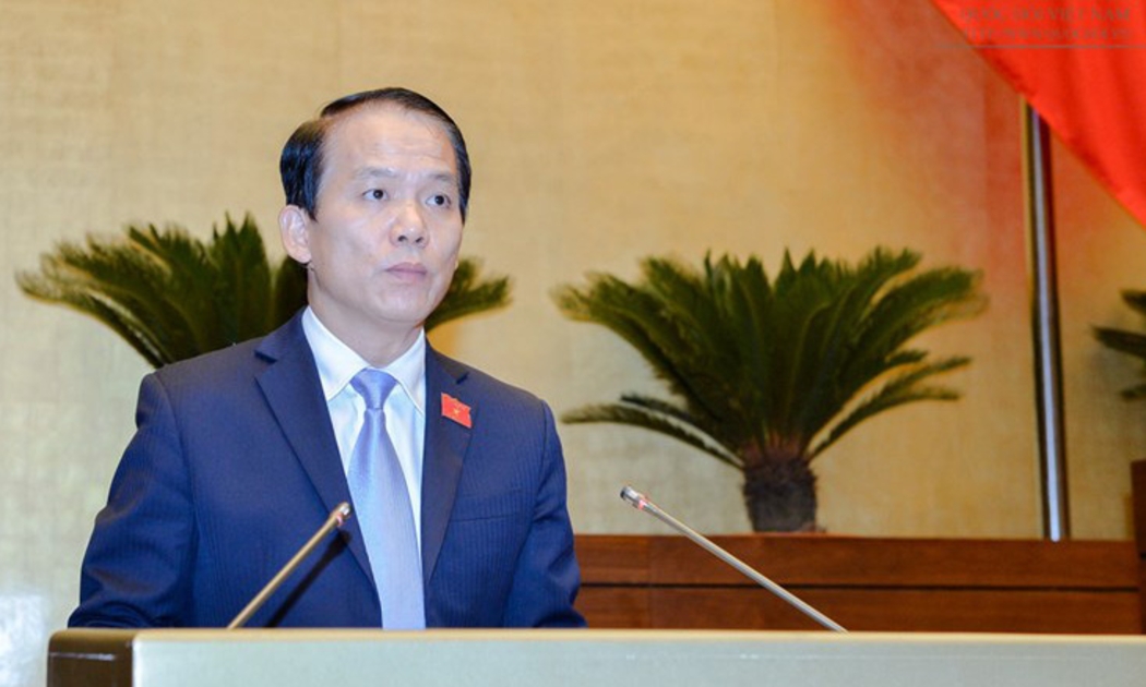 Đại biểu Hoàng Thanh Tùng, Phó chủ nhiệm Uỷ ban Pháp luật, được đề cử bầu Uỷ viên Uỷ ban Thường vụ Quốc hội.