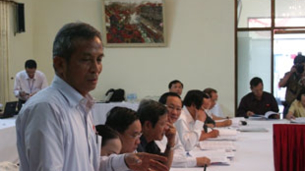 Đại biểu Quốc hội ưu tư chuyện chủ trương, thực hiện