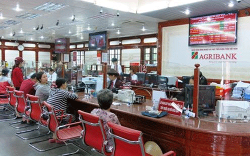 Gian nan xử lý nợ xấu, áp lực trong vai trò “bà đỡ”