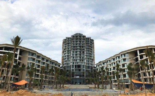 115 căn hộ nghỉ dưỡng cao cấp của InterContinental Phu Quoc Long Beach 
Residences là một trong những căn hộ nghỉ dưỡng đầu tiên tại châu Á được
 quản lý bởi InterContinental Hotels Group (IHG), dưới thương hiệu cao 
cấp nhất của tập đoàn này là InterContinental Hotels &amp; Resorts.