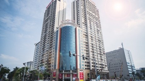 Cơ hội cuối cùng để mua căn hộ Sun Square với mức giá tốt và chương trình ưu đãi lớn nhất sẽ được dành cho các khách hàng trong sự kiện mở bán ngày 5/8/2018 tại Sảnh dự án Số 21 Lê Đức Thọ.