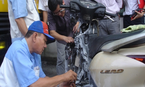 HVN vẫn “bó tay” với nguyên nhân xe cháy