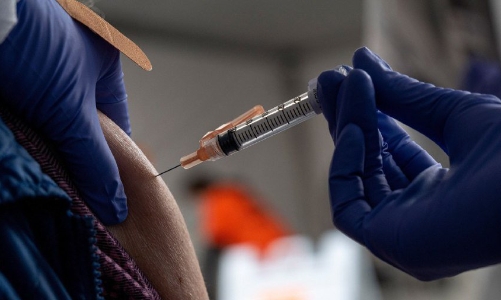 Với tốc độ tiêm vaccine hiện tại, thế giới cần 7 năm mới đạt miễn dịch cộng đồng