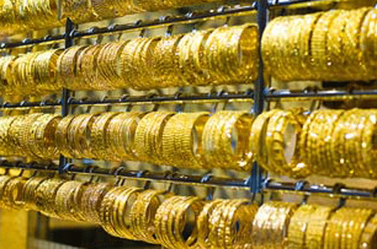 Vàng trong nước giảm giá tuần này chủ yếu là do giá vàng quốc tế đi xuống